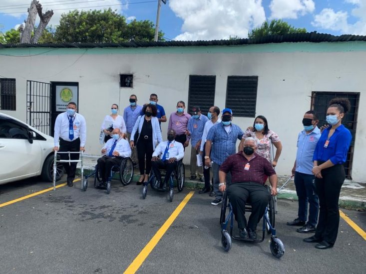 ASODIFIMO junto a DOMINICAN ACCESS y el INTRANT sensibilizan sobre Inclusión de las Personas con Discapacidad en el transporte y la Terminología apropiada para referirse a las personas con discapacidad.”