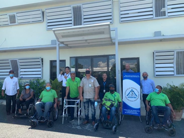 ASODIFIMO junto al INTRANT sensibilizan chóferes de la OMSA sobre Inclusión de las Personas con Discapacidad en el transporte y la Terminología apropiada para referirse a las personas con discapacidad.