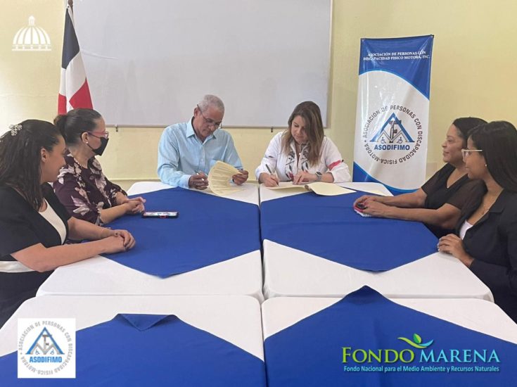 Firma de convenio de colaboración con el Fondo Marena